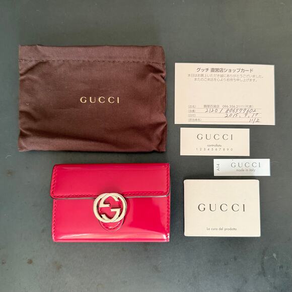 EUC Gucci Red Patent Key Case Chain Wallet Silver Dust bag cards Logo Pink - Picture 3 of 13